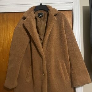 Women’s oversized fuzzy jacket
